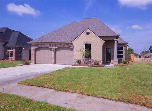 511 Cedar Lake