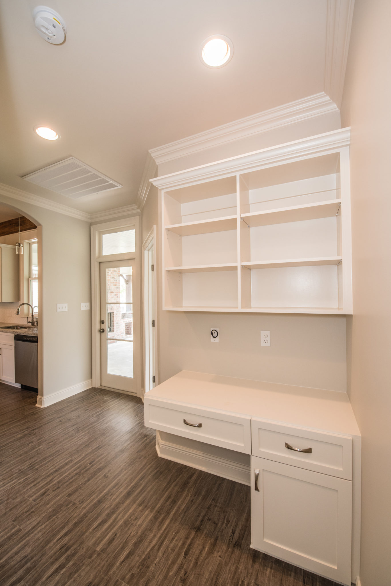 Hallway Desk Area AM Design & Construction Group